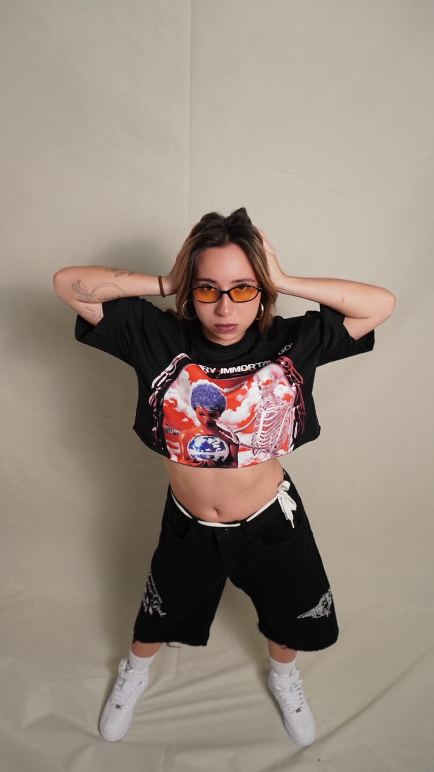 CROP TOP