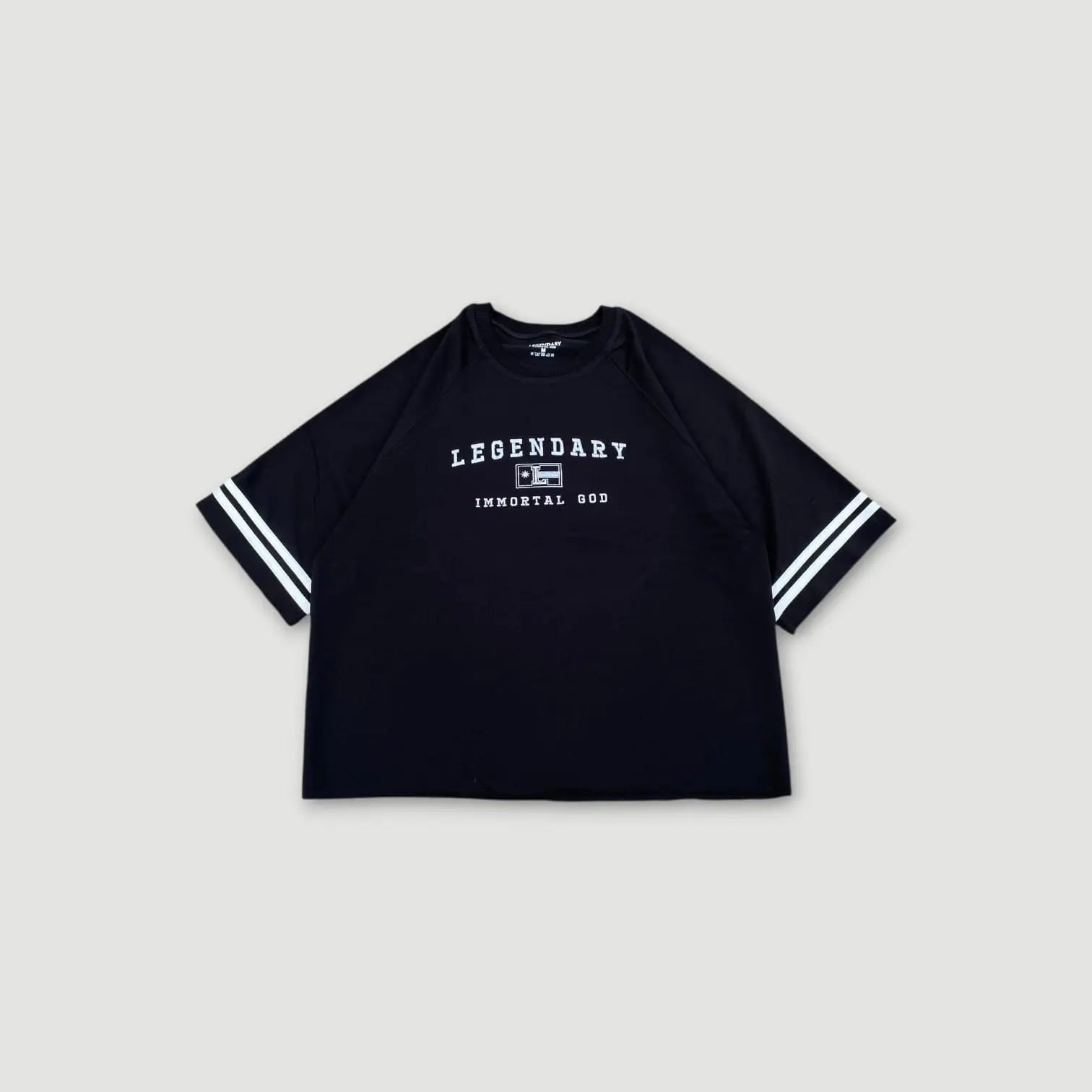 CAMISETA BOXY FIT BORDADO Legendary