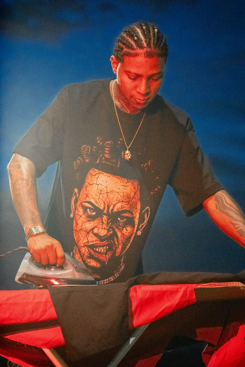 T-SHIRT NEGRA RETRATO Legendary